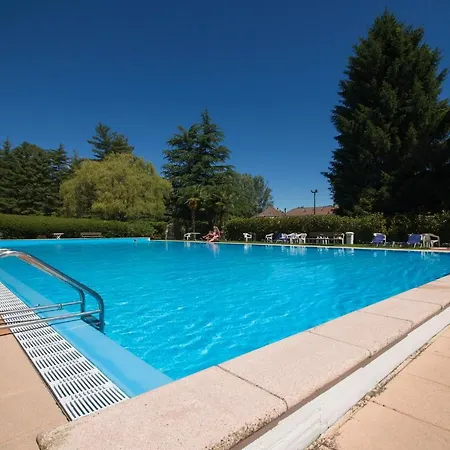 Sleeps 6 Pool イスプラ